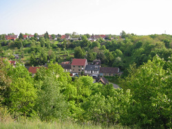 Blick von oben auf die Talstrasse